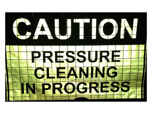 REFLECTIVE CAUTION/WARNING BANNERS