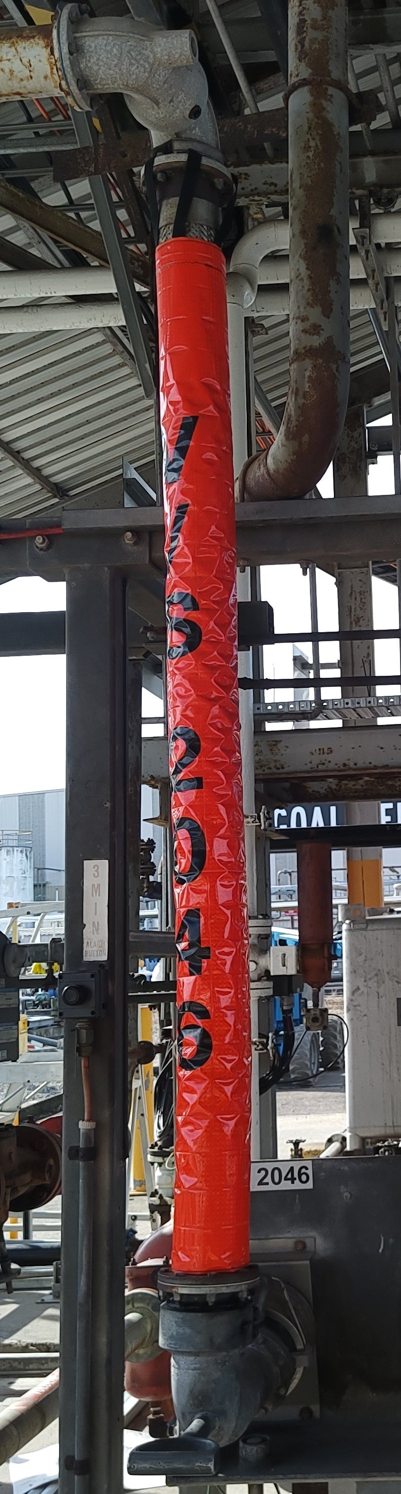 Pipeline & Hose Identification Sleeves – V/S-2046 | Reflective Pipeline, Pump & Fuel Transfer Markers